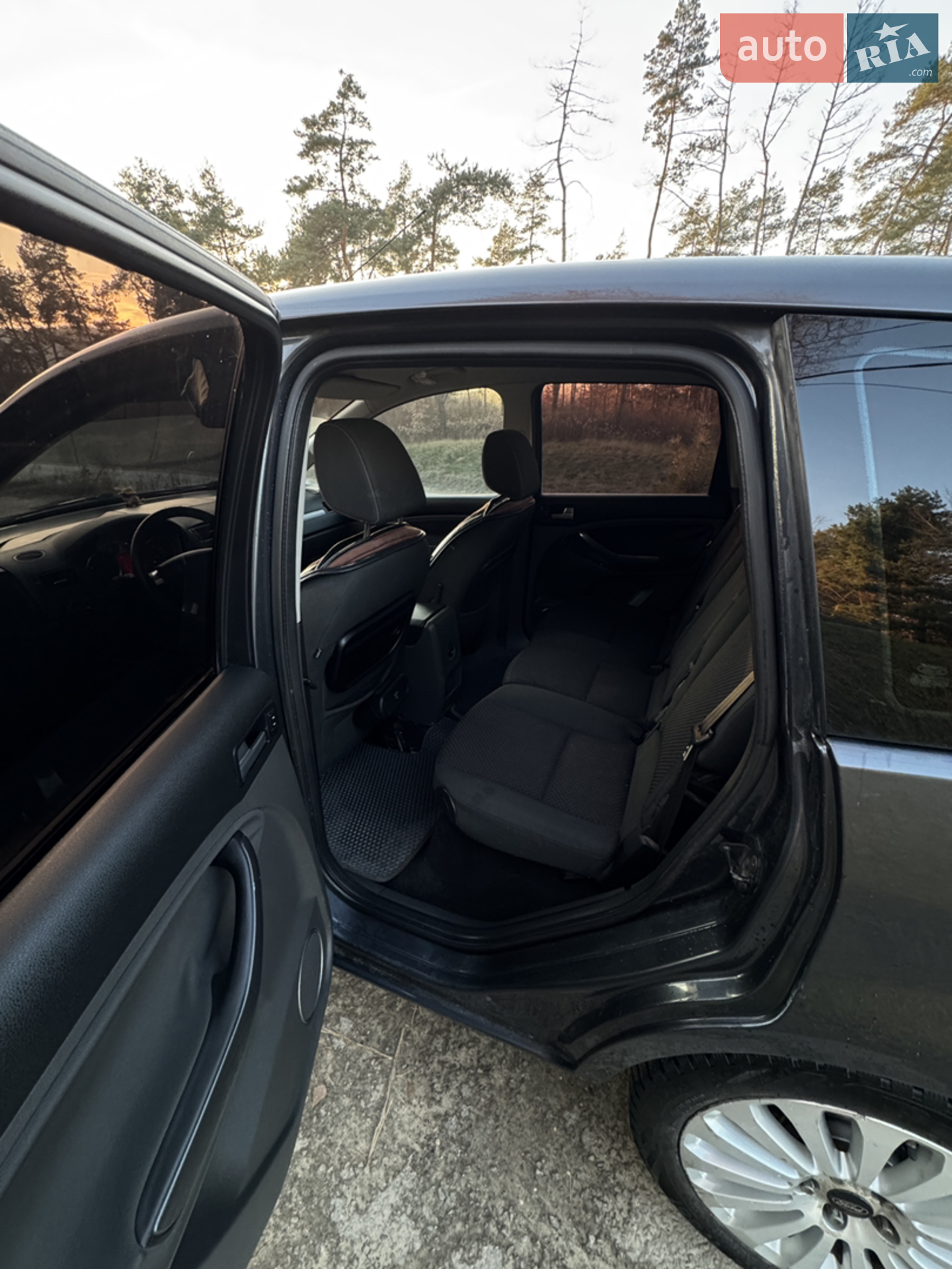 2010 Ford C-MAX - мініатюра 16