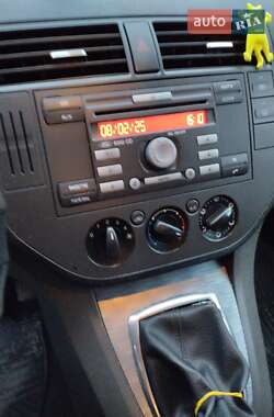 Минивэн Ford C-Max 2008 в Львове