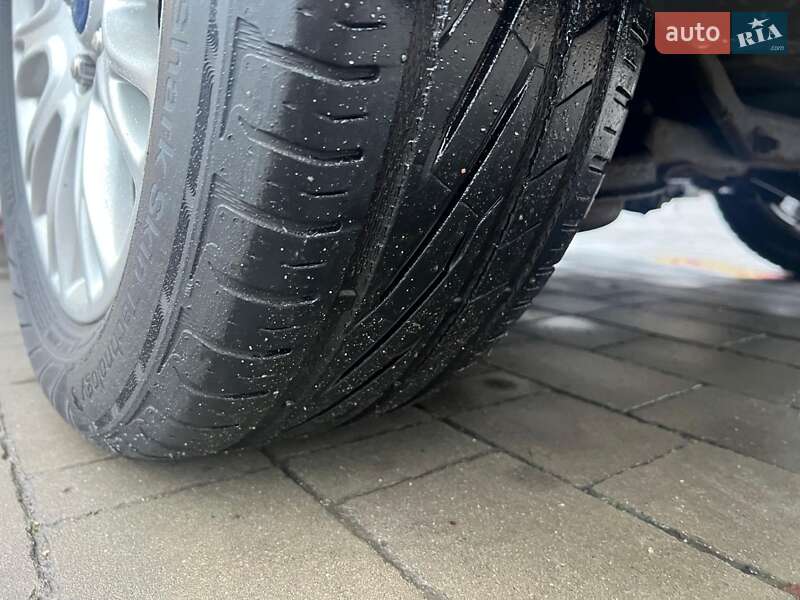 Мінівен Ford C-Max 2011 в Луцьку