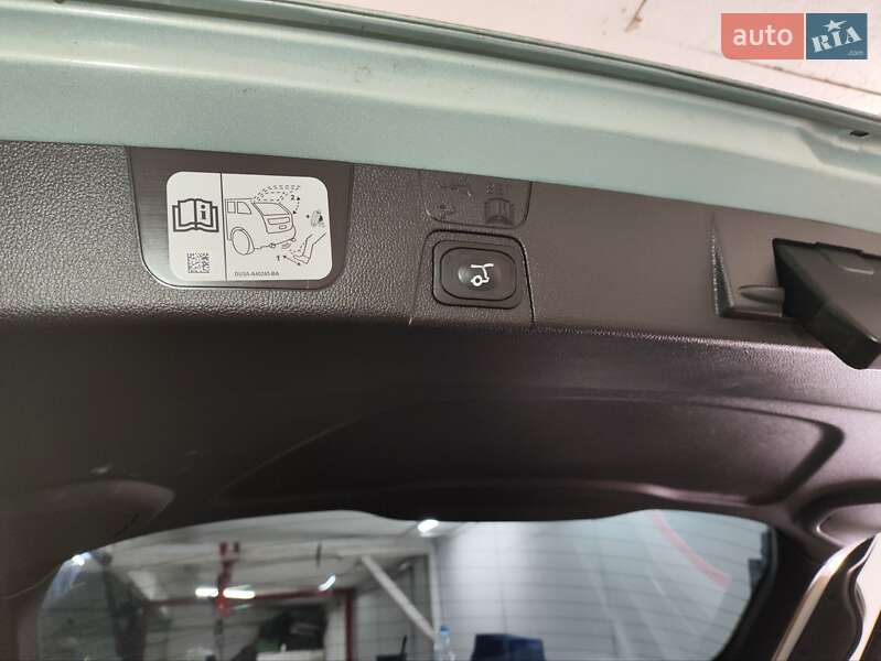 Мінівен Ford C-Max 2014 в Києві