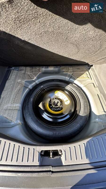 Мінівен Ford C-Max 2008 в Кропивницькому