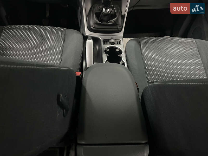 Минивэн Ford C-Max 2011 в Стрые фото 24 Минивэн Ford C-Max 2011 в Стрые