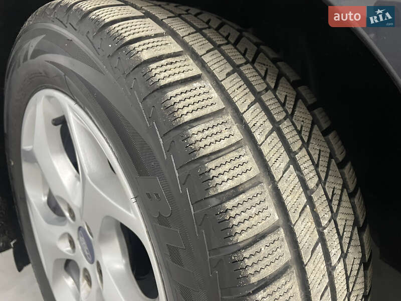 Минивэн Ford C-Max 2011 в Стрые фото 35 Минивэн Ford C-Max 2011 в Стрые