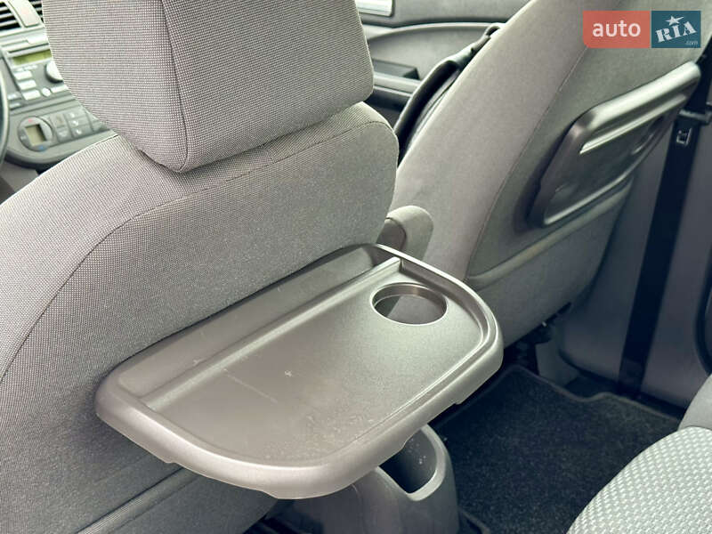 Минивэн Ford C-Max 2007 в Луцке