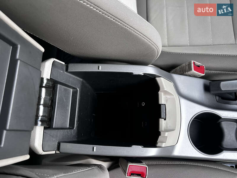 Мінівен Ford C-Max 2014 в Запоріжжі фото 46 Мінівен Ford C-Max 2014 в Запоріжжі