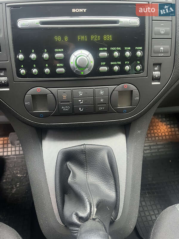 Минивэн Ford C-Max 2005 в Змиеве