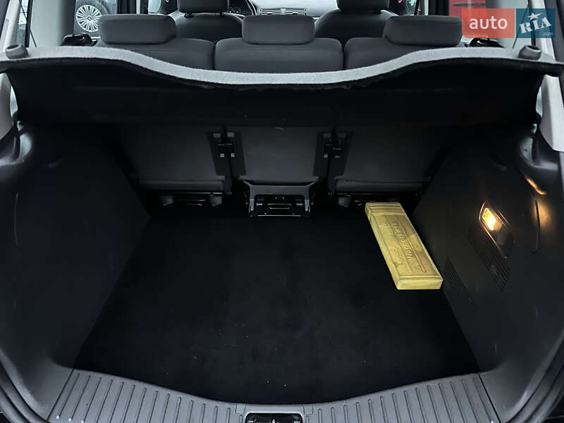 Минивэн Ford C-Max 2005 в Виннице