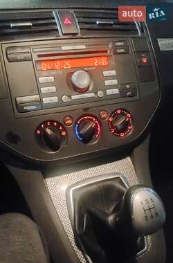 Минивэн Ford C-Max 2009 в Черновцах