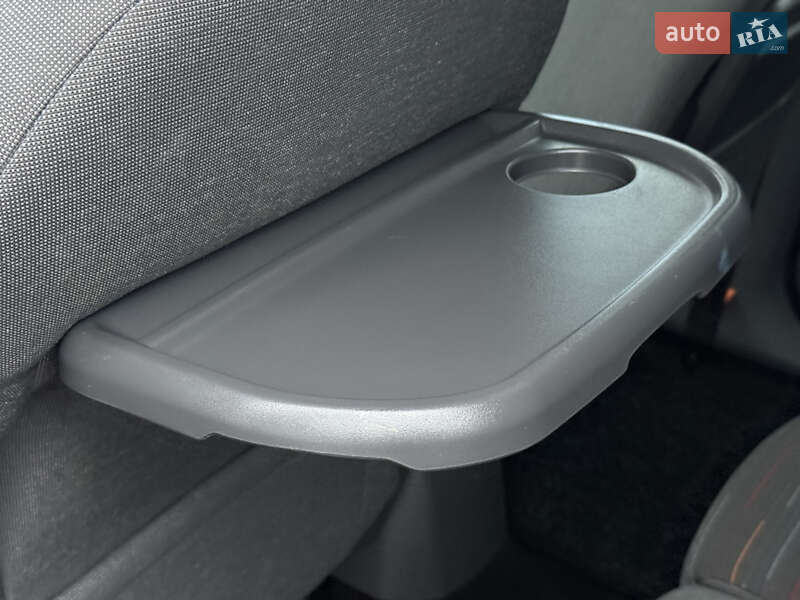 Минивэн Ford C-Max 2010 в Ровно фото 30 Минивэн Ford C-Max 2010 в Ровно