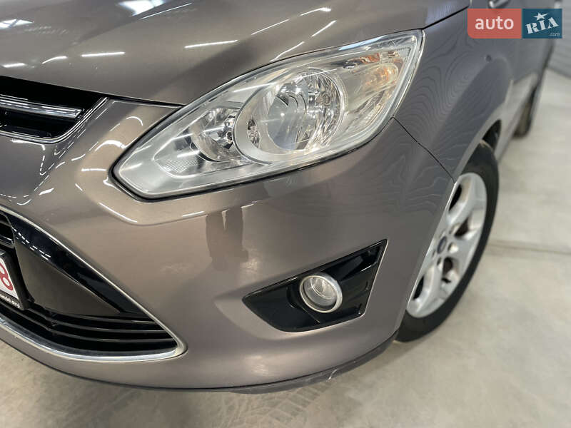 Минивэн Ford C-Max 2012 в Стрые фото 49 Минивэн Ford C-Max 2012 в Стрые