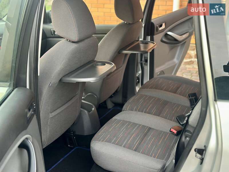 Минивэн Ford C-Max 2008 в Владимирце фото 29 Минивэн Ford C-Max 2008 в Владимирце