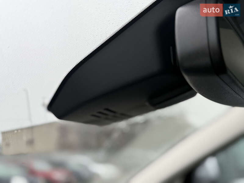 Минивэн Ford C-Max 2018 в Нововолынске