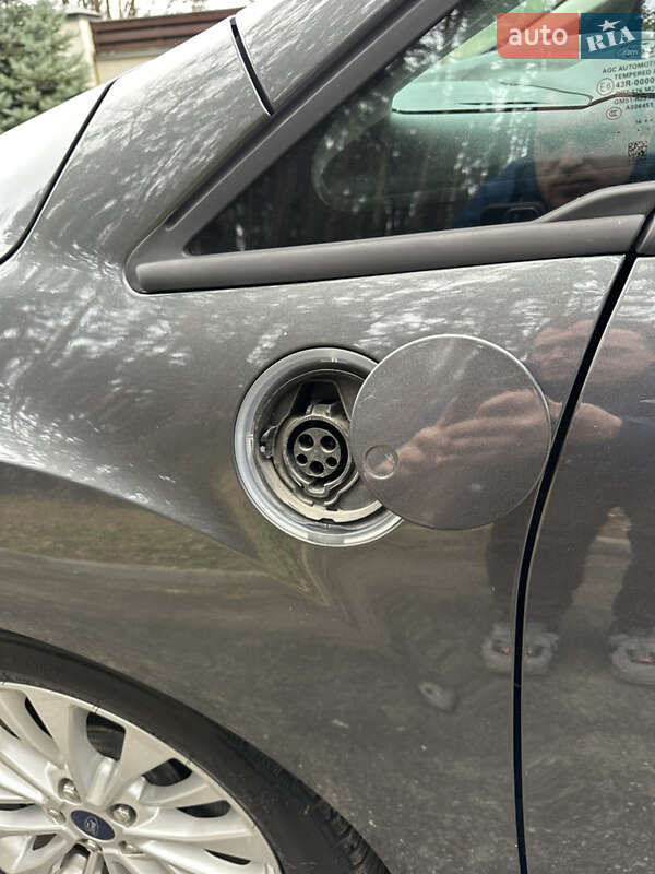 Минивэн Ford C-Max 2017 в Киеве