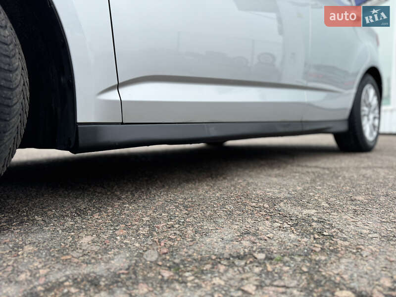 Минивэн Ford C-Max 2011 в Киеве фото 14 Минивэн Ford C-Max 2011 в Киеве