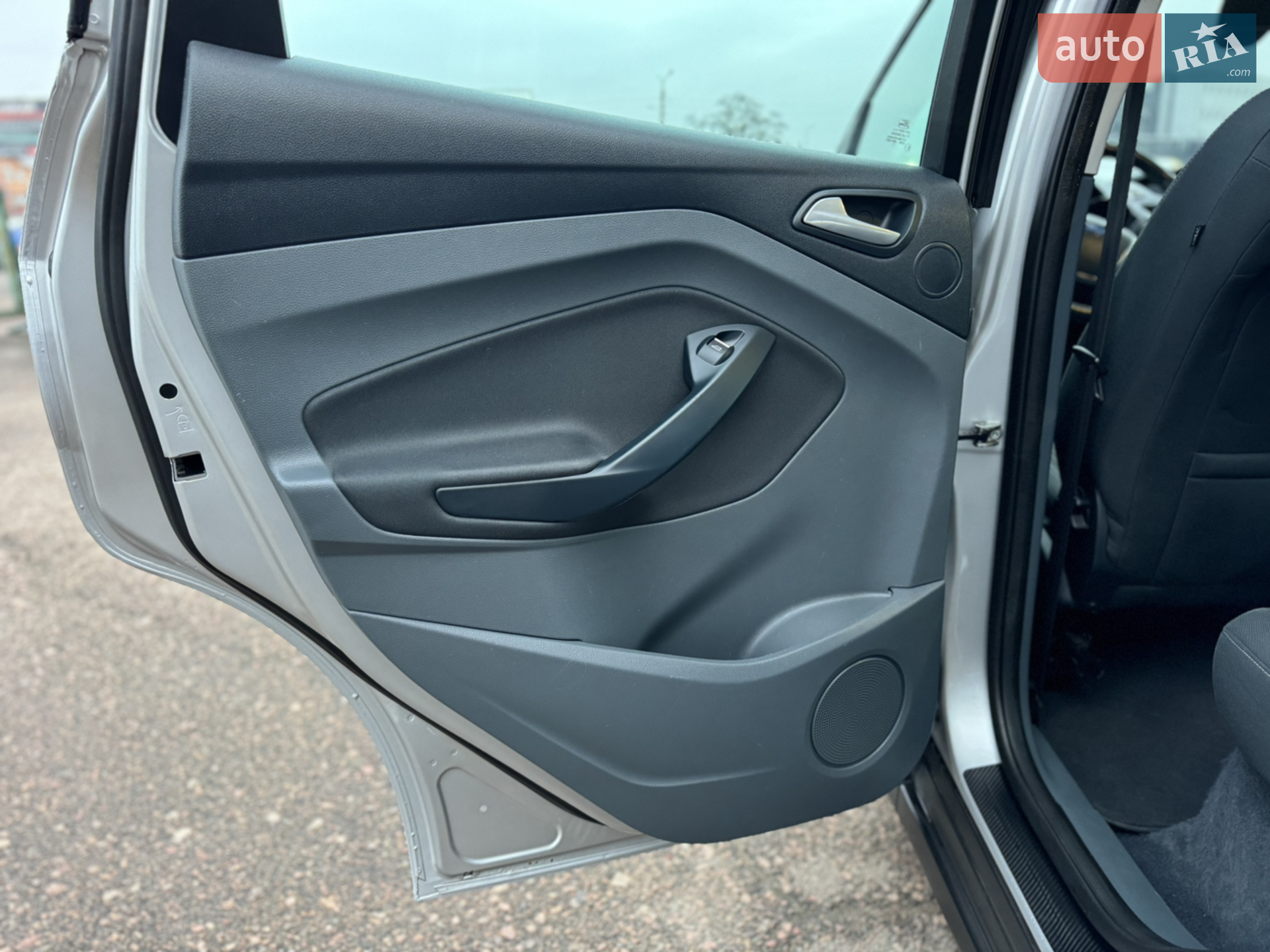 2011 Ford C-MAX - мініатюра 39