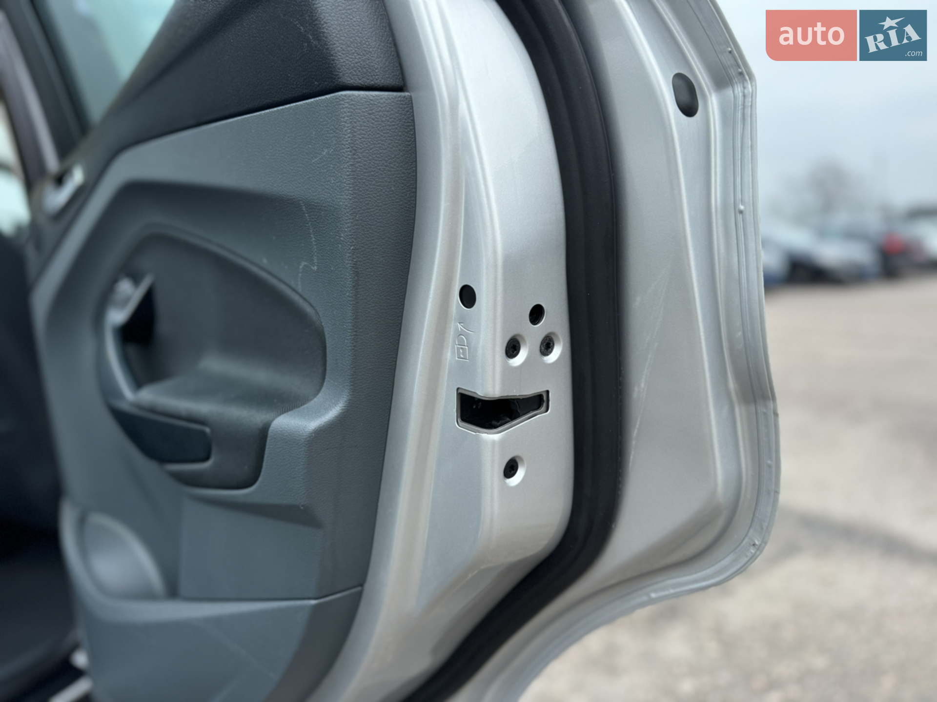2011 Ford C-MAX - мініатюра 51