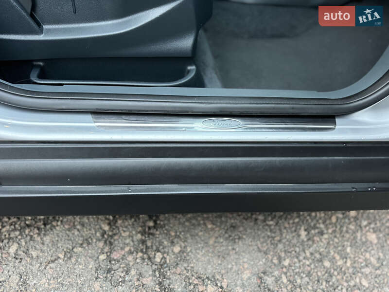 Минивэн Ford C-Max 2011 в Киеве фото 58 Минивэн Ford C-Max 2011 в Киеве