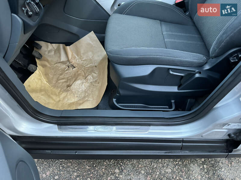 Минивэн Ford C-Max 2011 в Киеве фото 72 Минивэн Ford C-Max 2011 в Киеве