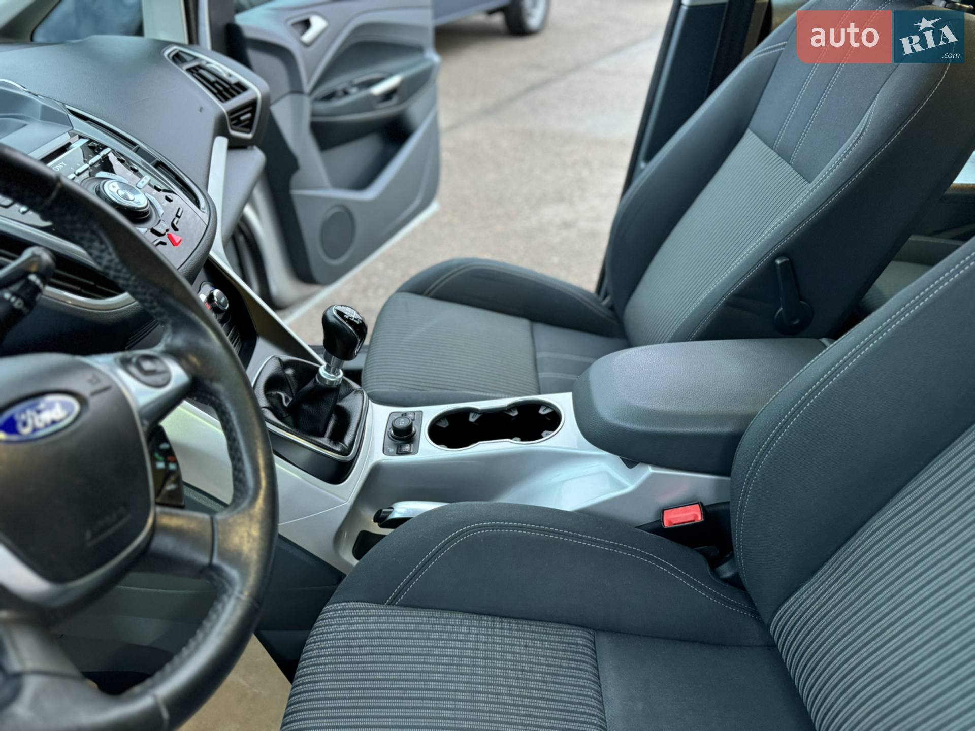 2011 Ford C-MAX - мініатюра 75