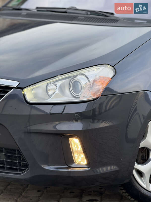 Минивэн Ford C-Max 2009 в Самборе