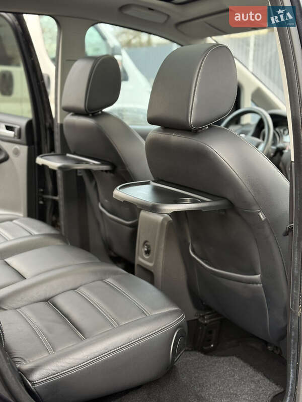 Минивэн Ford C-Max 2009 в Самборе