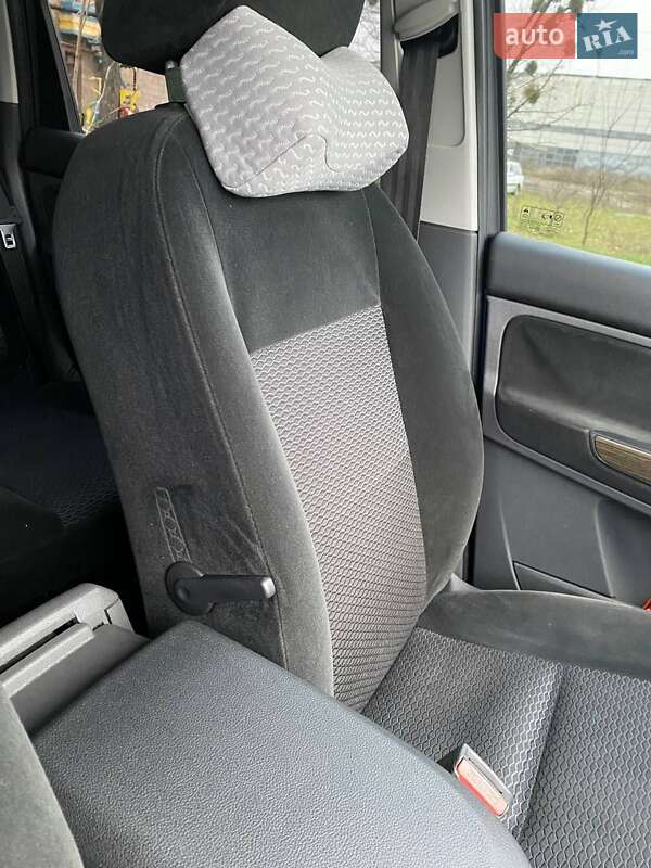 Минивэн Ford C-Max 2008 в Киеве