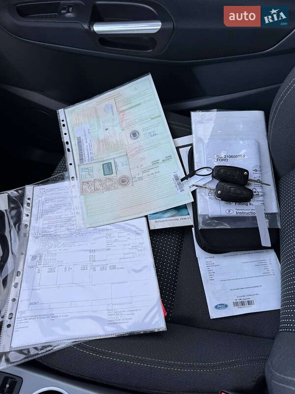 Минивэн Ford C-Max 2014 в Стрые фото 85 Минивэн Ford C-Max 2014 в Стрые