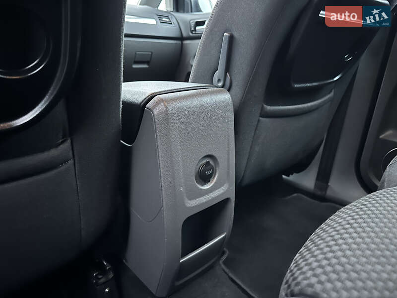 Минивэн Ford C-Max 2008 в Виннице фото 36 Минивэн Ford C-Max 2008 в Виннице