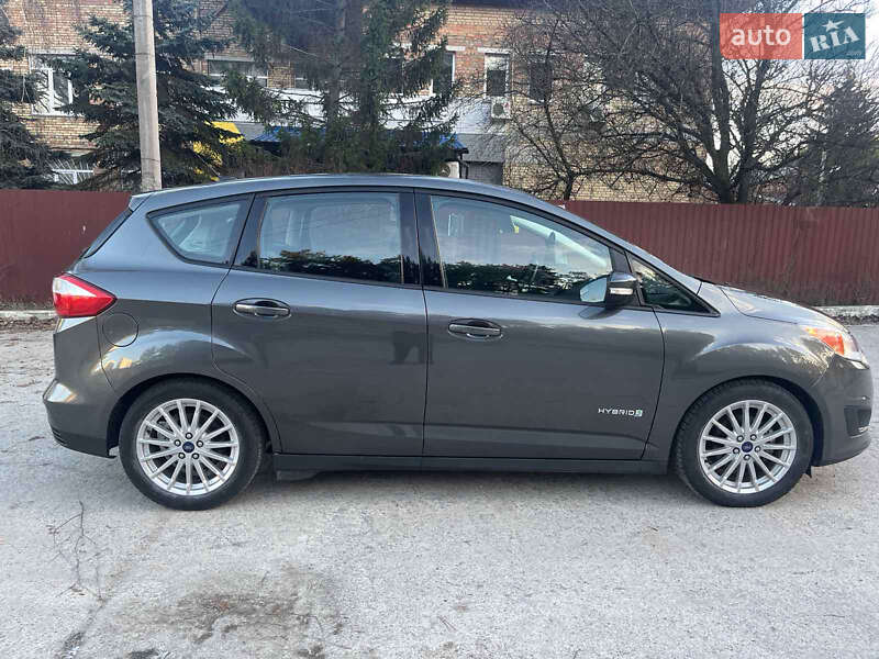 Минивэн Ford C-Max 2016 в Вышгороде