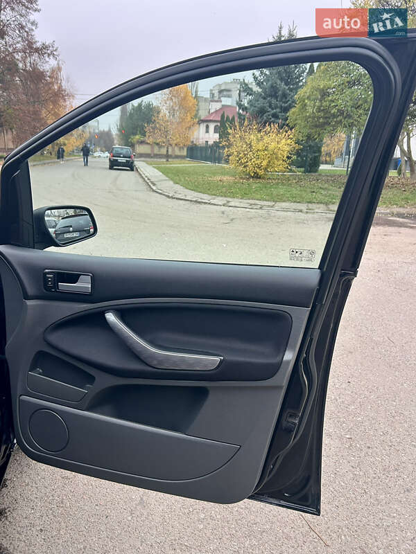 Минивэн Ford C-Max 2007 в Луцке