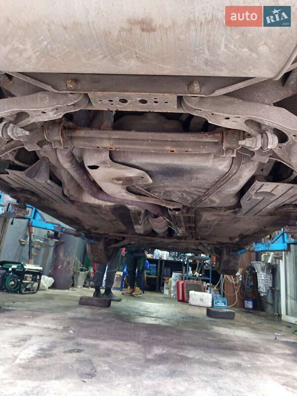 Мінівен Ford C-Max 2015 в Пулинах