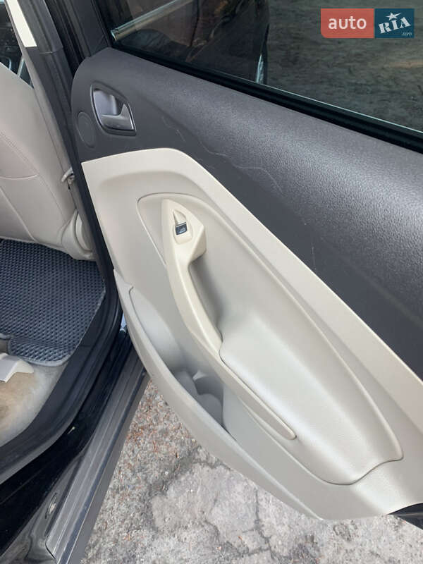 Минивэн Ford C-Max 2013 в Владимире