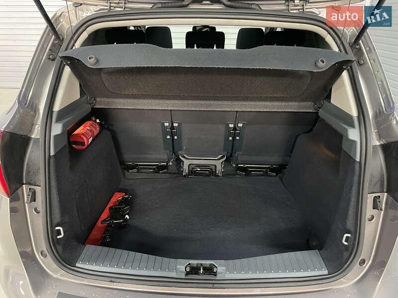 Минивэн Ford C-Max 2012 в Стрые