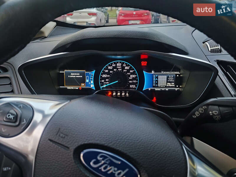 Минивэн Ford C-Max 2015 в Львове