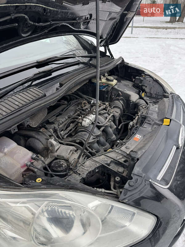 Мінівен Ford C-Max 2010 в Запоріжжі фото 26 Мінівен Ford C-Max 2010 в Запоріжжі