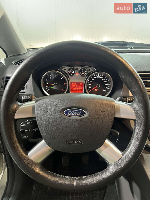 Мінівен Ford C-Max 2010 в Володимирці