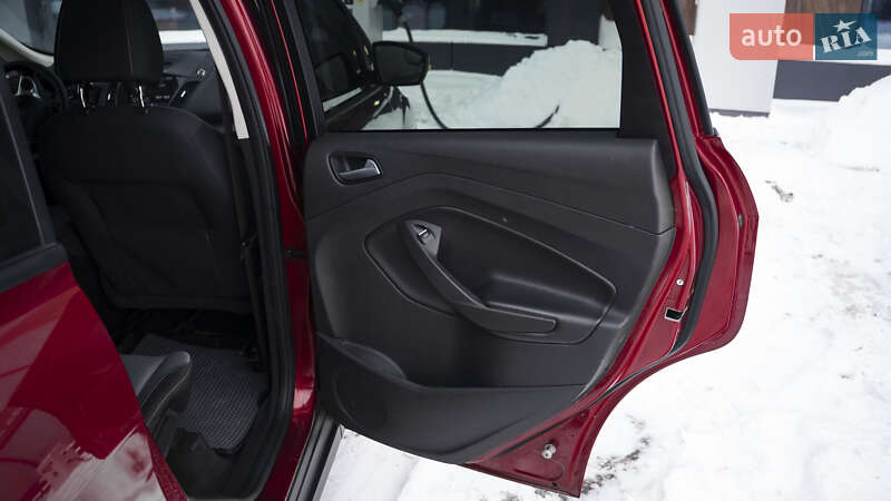 Минивэн Ford C-Max 2015 в Киеве фото 25 Минивэн Ford C-Max 2015 в Киеве