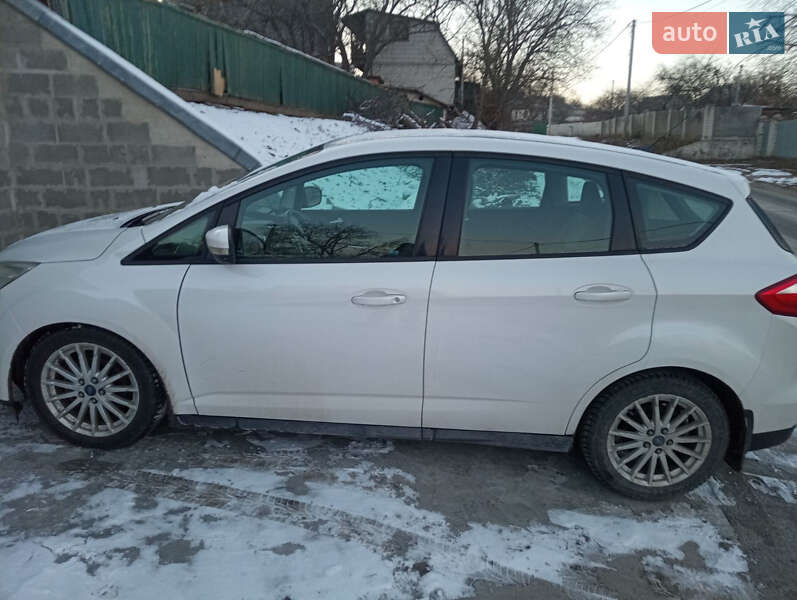 Минивэн Ford C-Max 2016 в Киеве