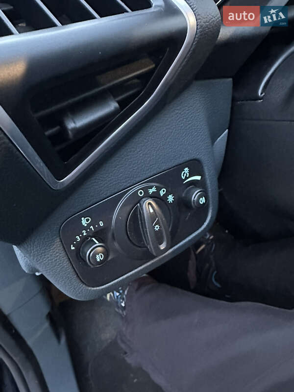 Минивэн Ford C-Max 2013 в Ровно