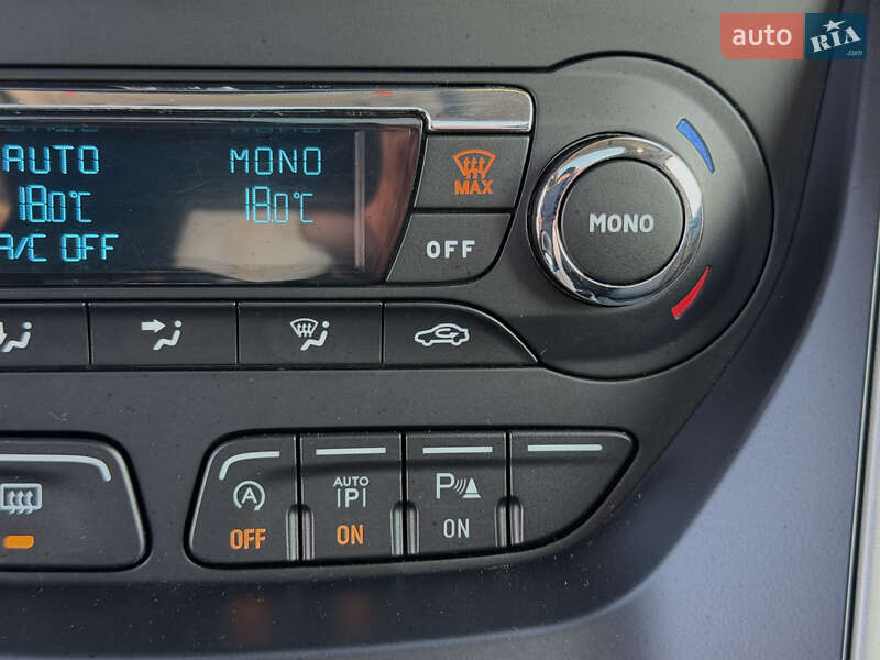 Минивэн Ford C-Max 2011 в Стрые