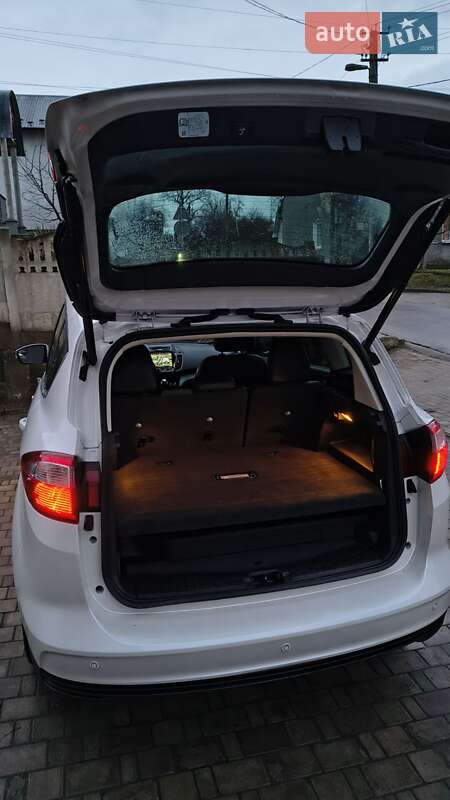 Минивэн Ford C-Max 2015 в Мостиске