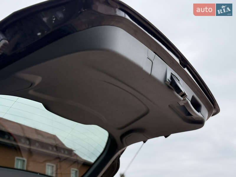 Мінівен Ford C-Max 2012 в Стрию