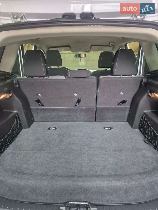 Минивэн Ford C-Max 2015 в Рени