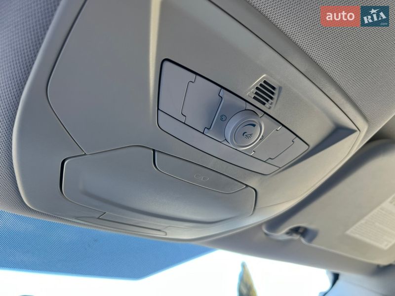 Минивэн Ford C-Max 2013 в Нововолынске