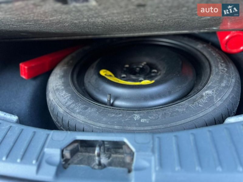 Мінівен Ford C-Max 2013 в Ковелі