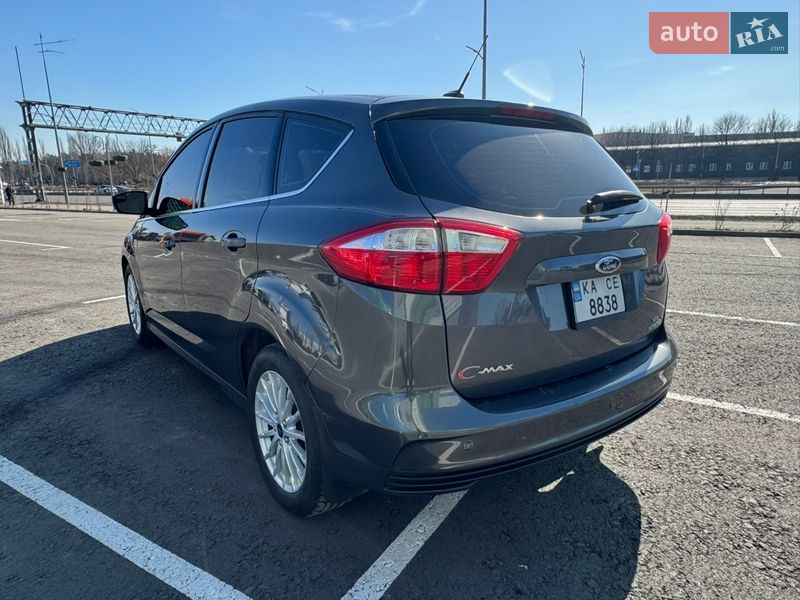 Минивэн Ford C-Max 2016 в Киеве
