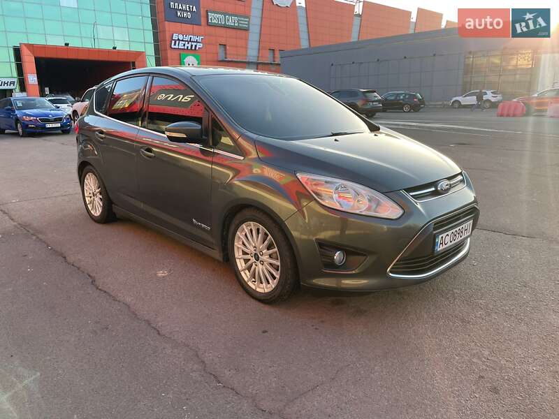 Минивэн Ford C-Max 2016 в Киеве