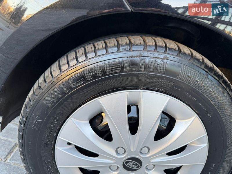 Минивэн Ford C-Max 2007 в Полтаве