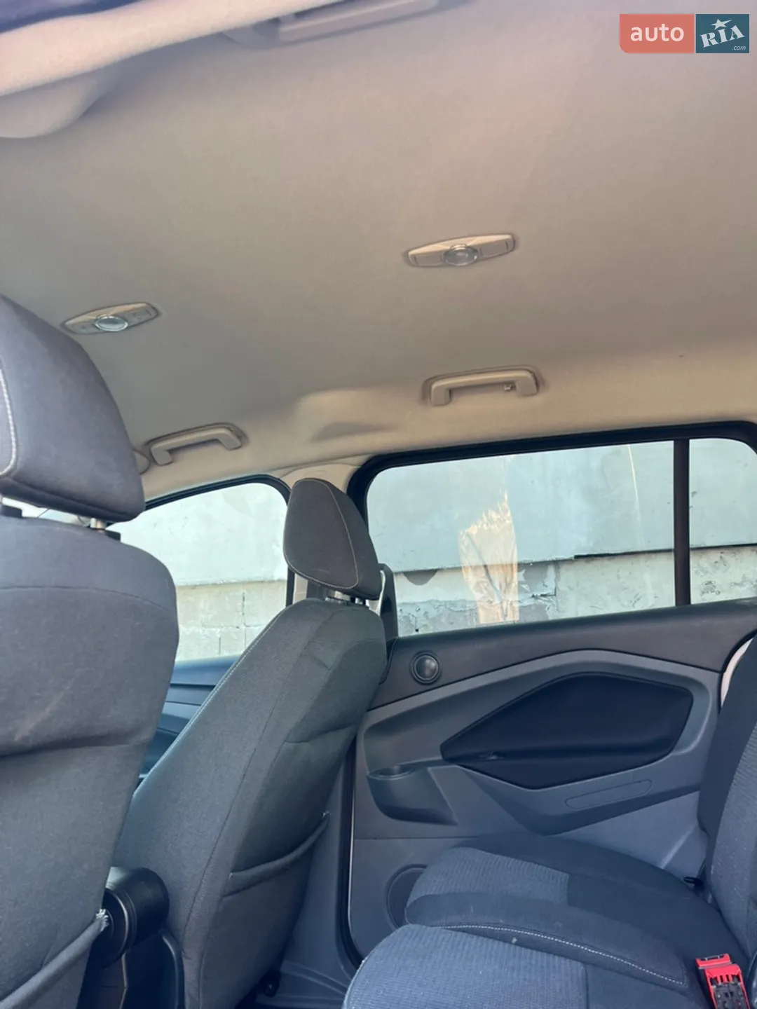 2012 Ford C-MAX - мініатюра 12