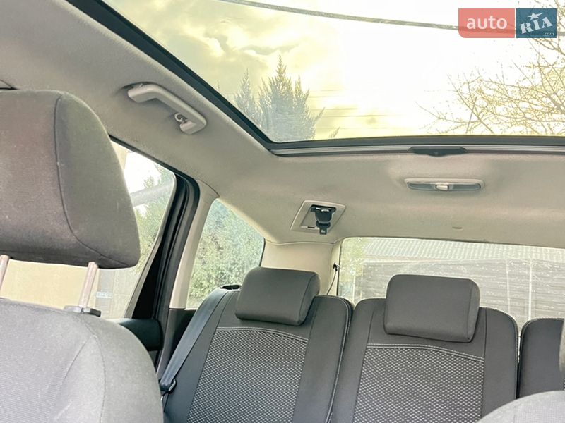 Мінівен Ford C-Max 2009 в Борисполі